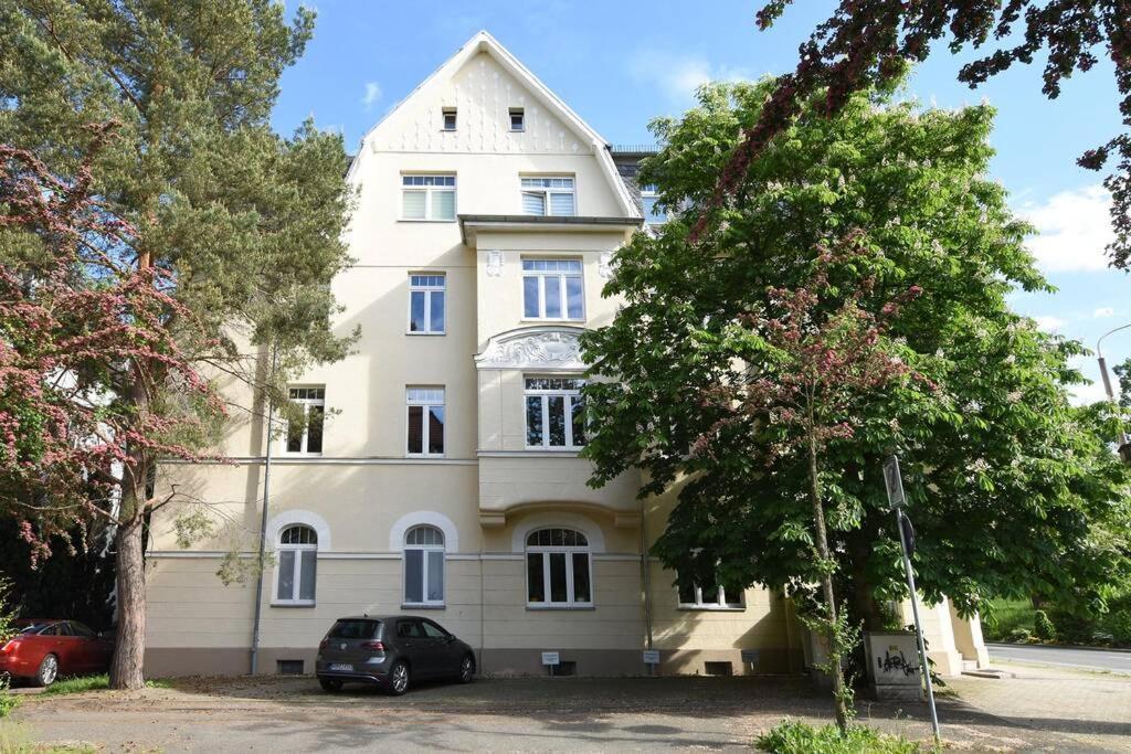 Stylish City Apartment In Zwickau Exterior foto