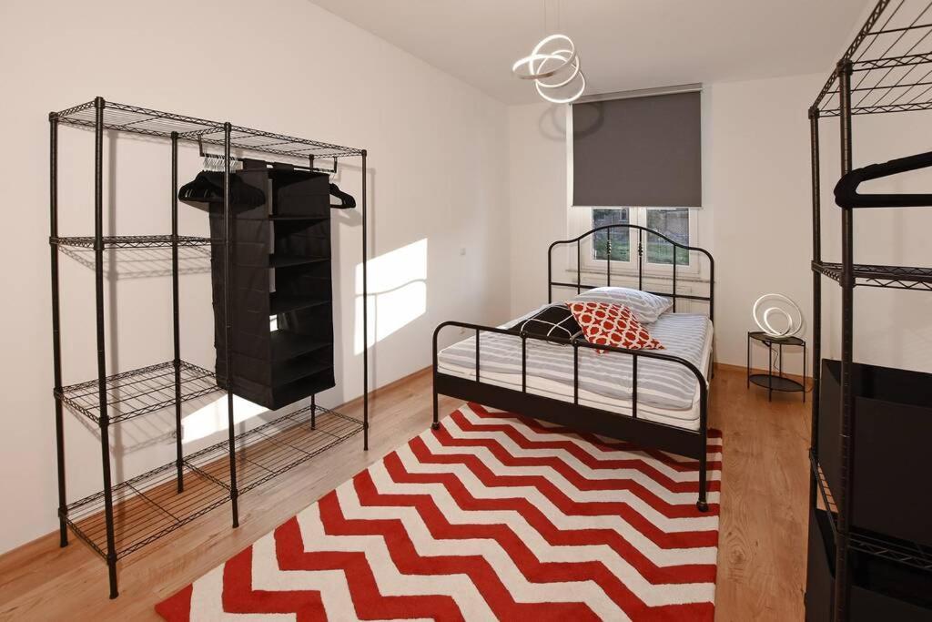 Stylish City Apartment In Zwickau Exterior foto